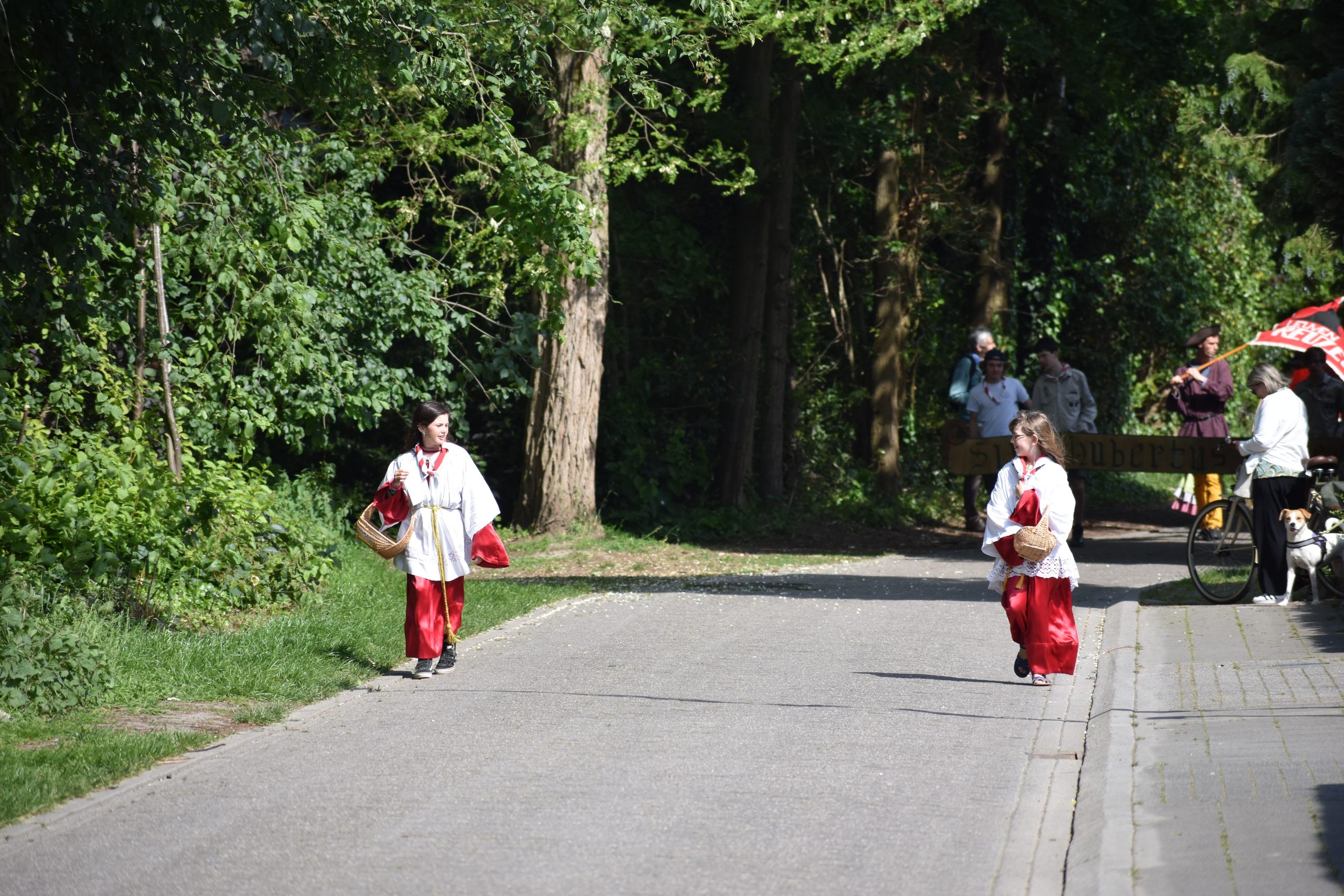 Kinderen met folders