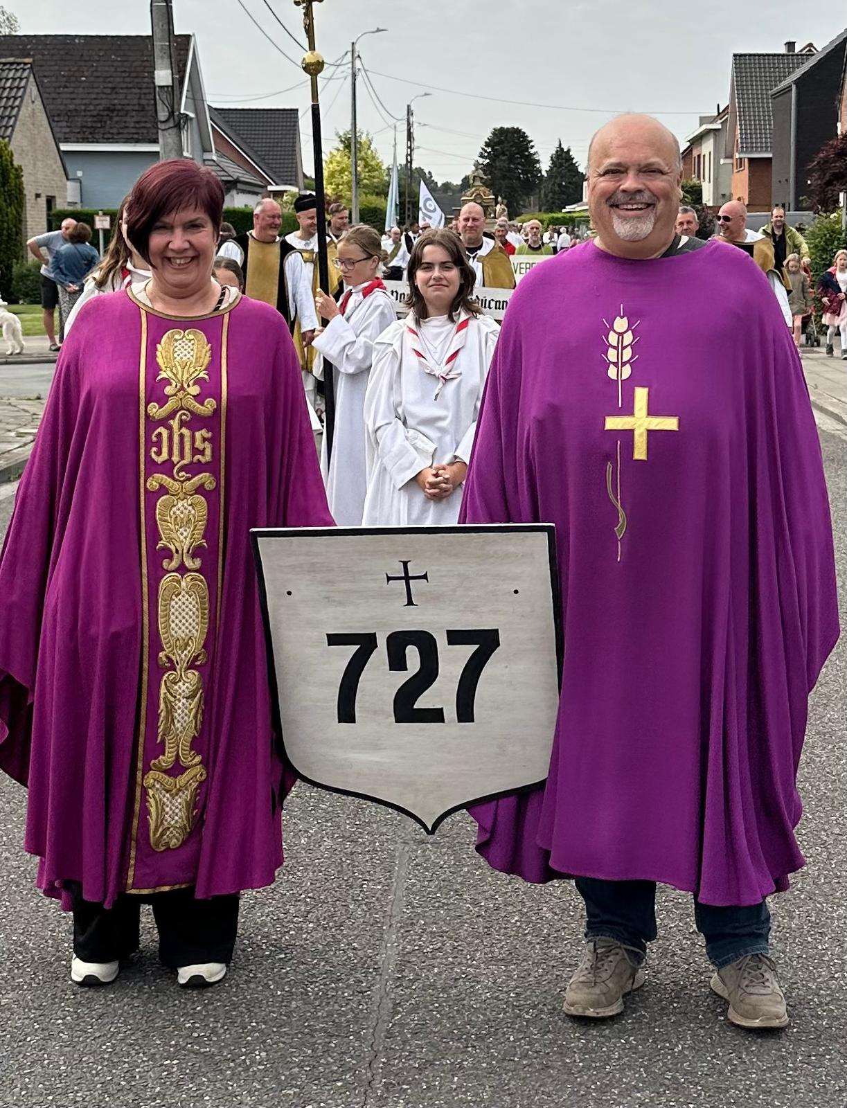 Schild ‘+ 727’ overlijdensjaar St.-Hubertus
